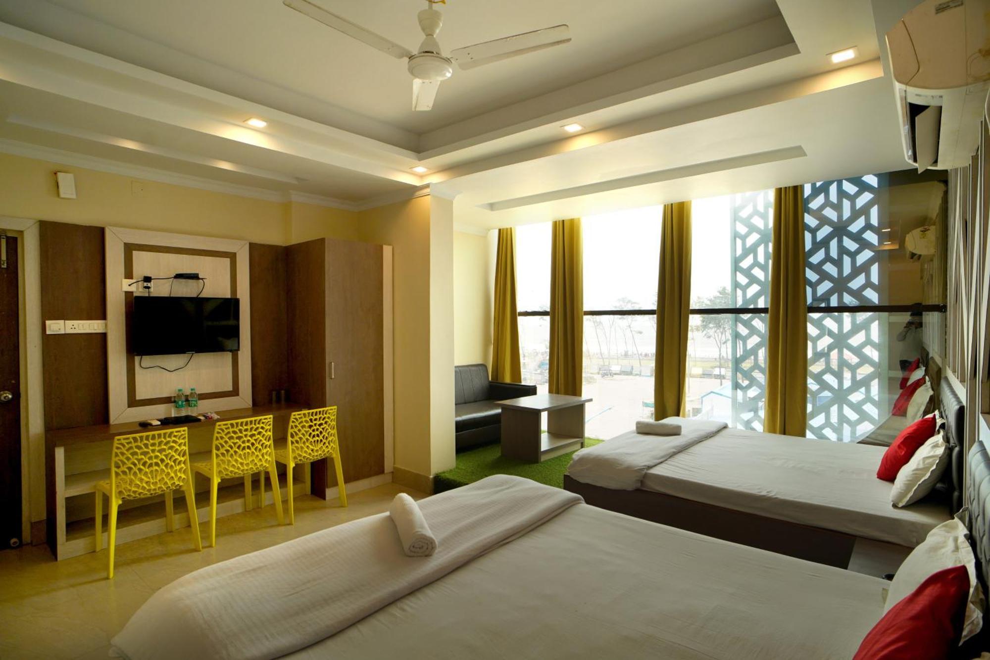 Royal Sea View !! Beach Front With Free Wifi !! Digha  Bagian luar foto