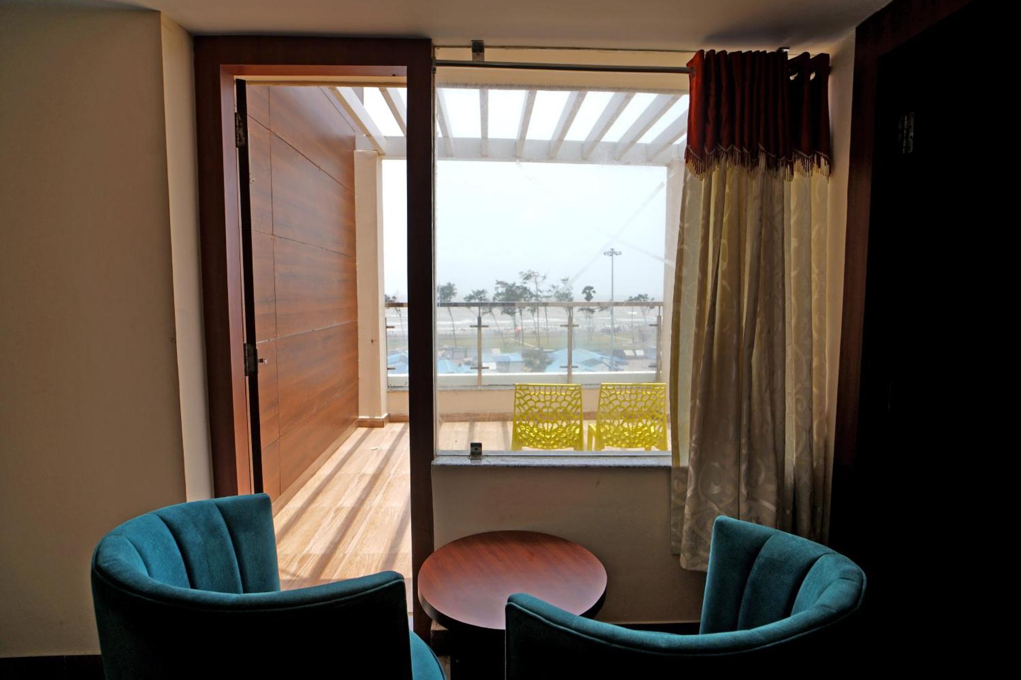 Royal Sea View !! Beach Front With Free Wifi !! Digha  Bagian luar foto