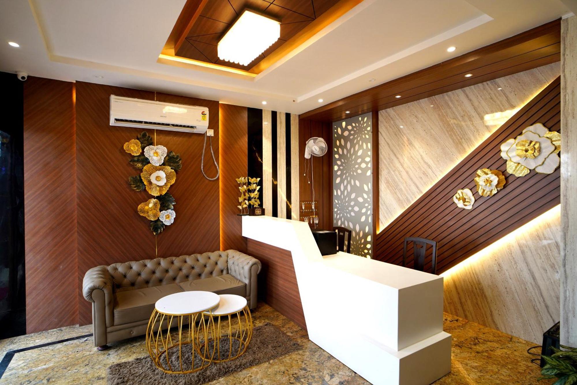 Royal Sea View !! Beach Front With Free Wifi !! Digha  Bagian luar foto